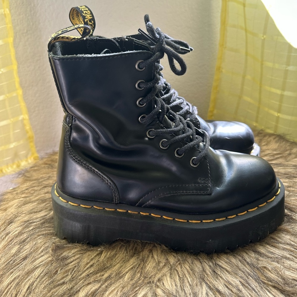 Doc Marten Jadon Boots